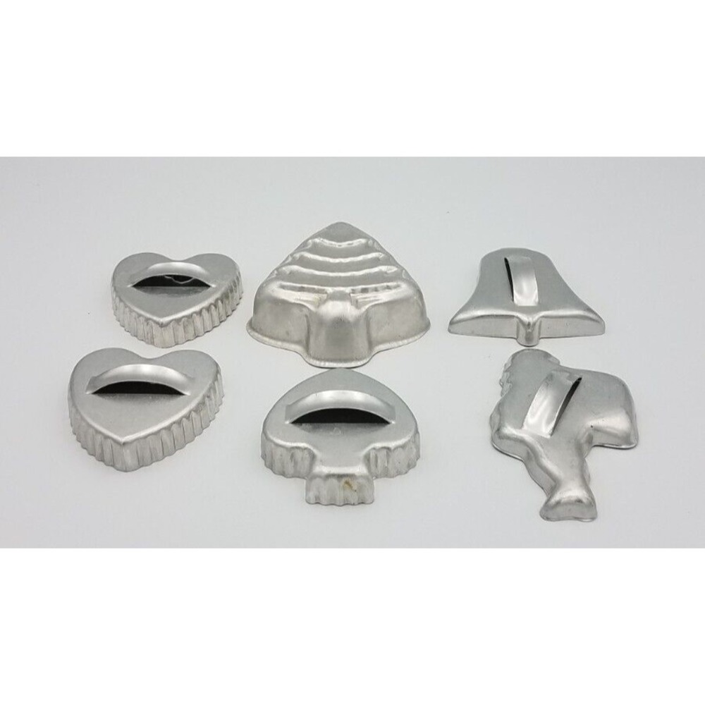 Vintage Lot of 6‎ Aluminum Metal Cookie Cutters Various Seasons